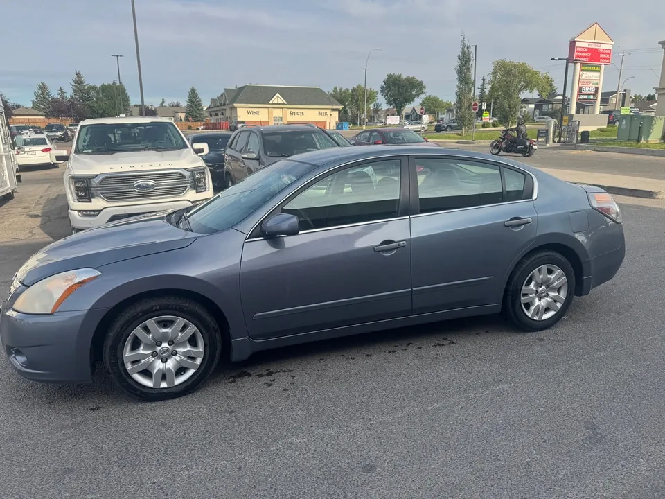 Nissan Altima