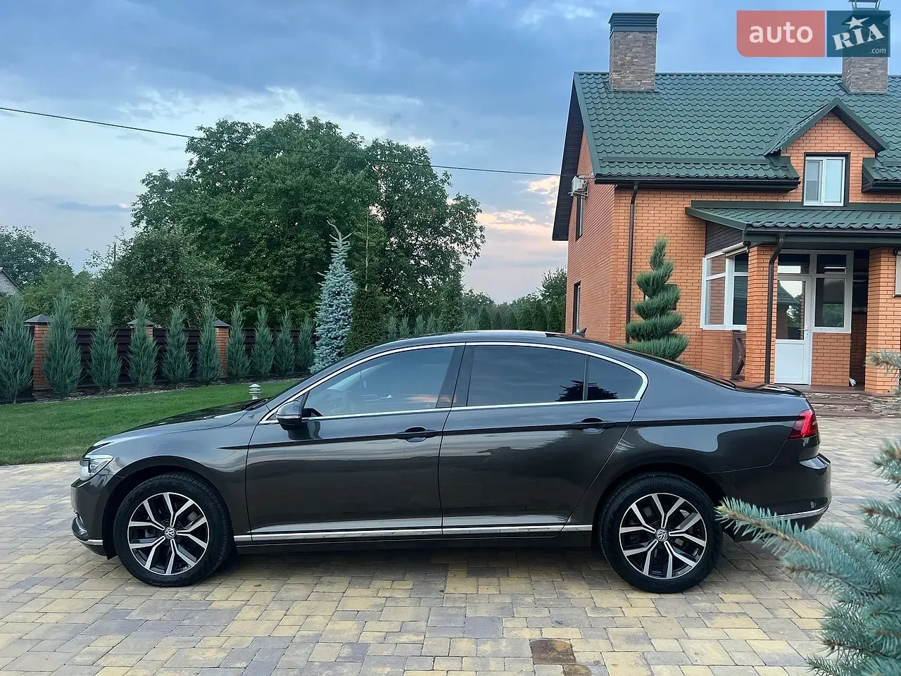 Volkswagen Passat 2018 photo 5