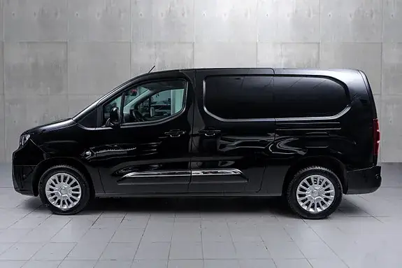 Toyota Proace City 2025 photo 3