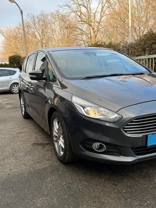 Ford S-Max 2015 photo 2
