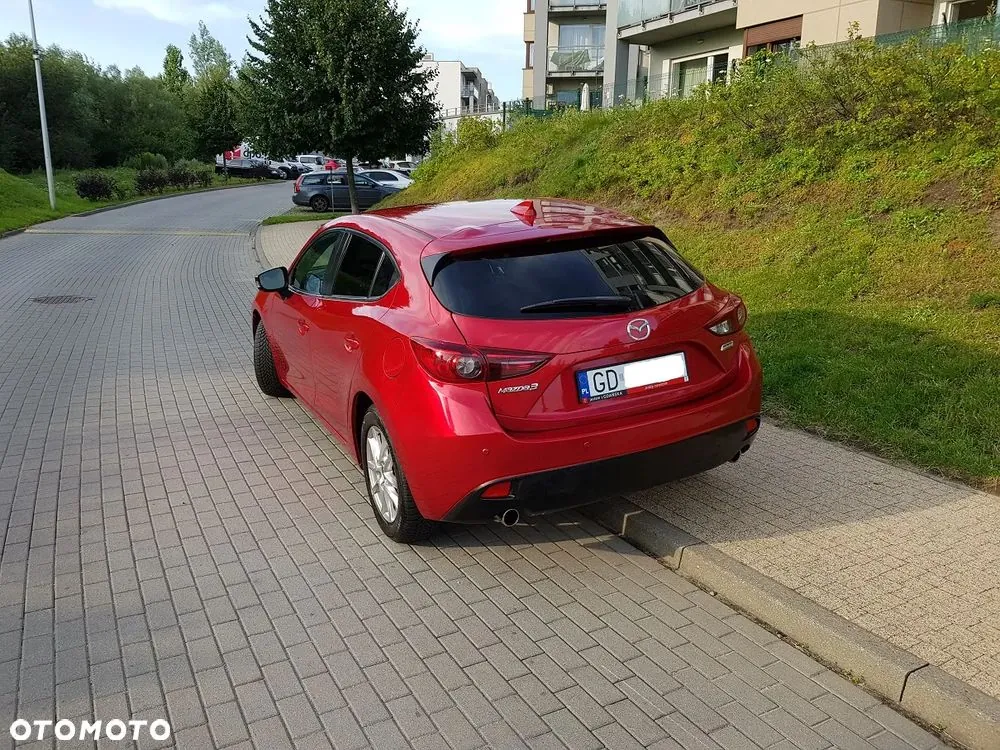 Mazda 3 2016 photo 2