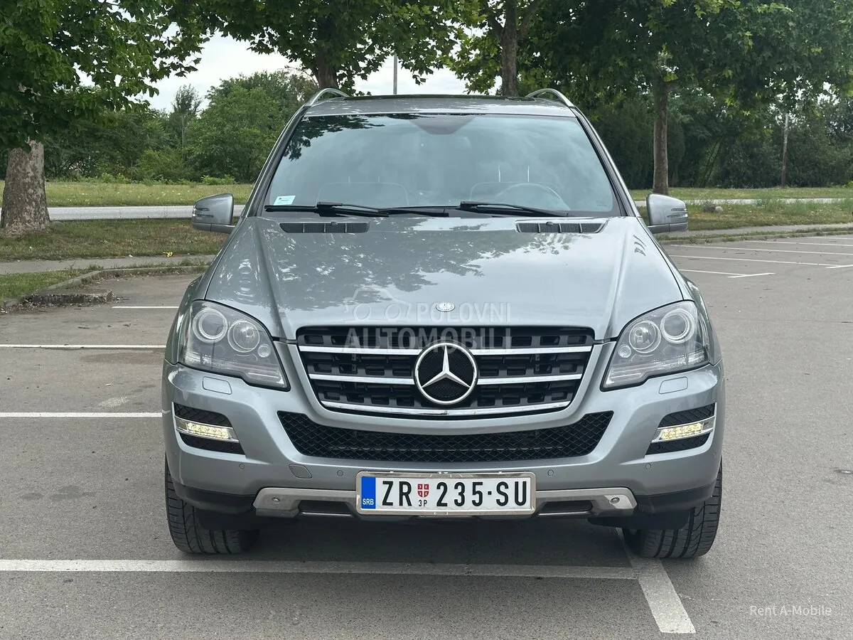 Mercedes-Benz Ml 300 2010 photo 2