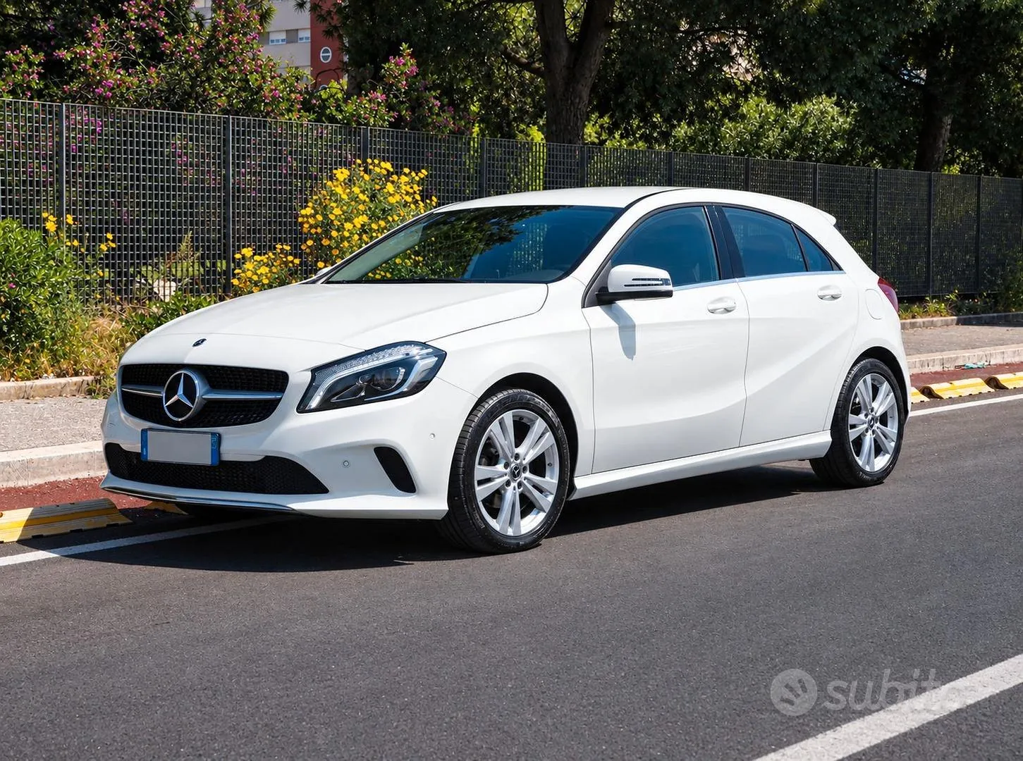 Mercedes-Benz A180 2018 photo 4