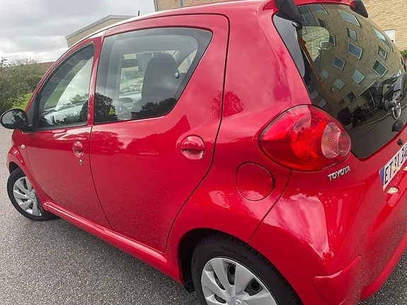 Toyota Aygo 2008 photo 4