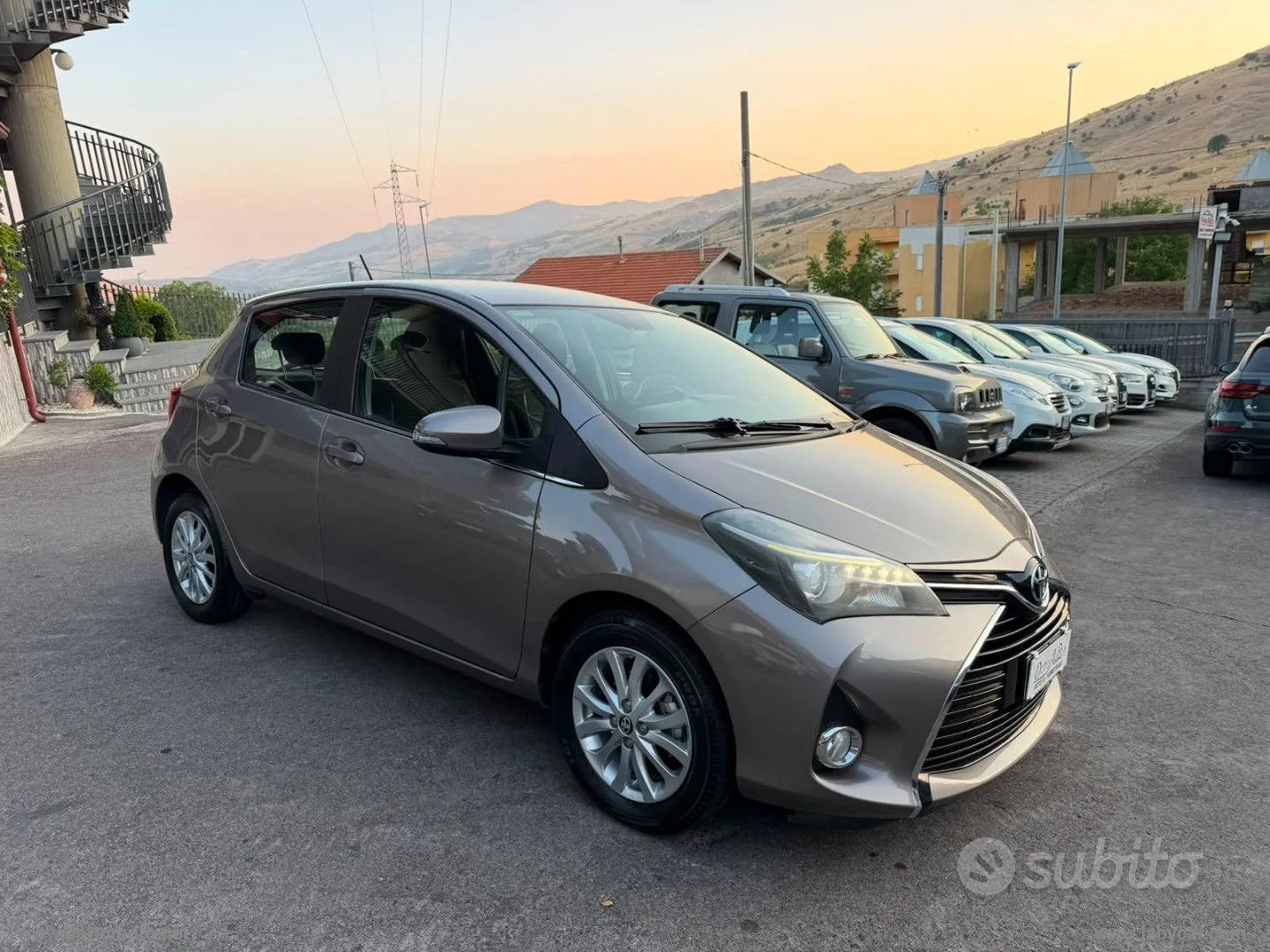 Toyota Yaris 2014 photo 3