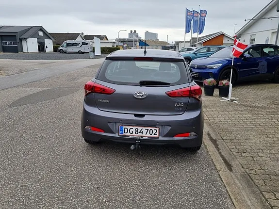 Hyundai I20 2015 photo 4