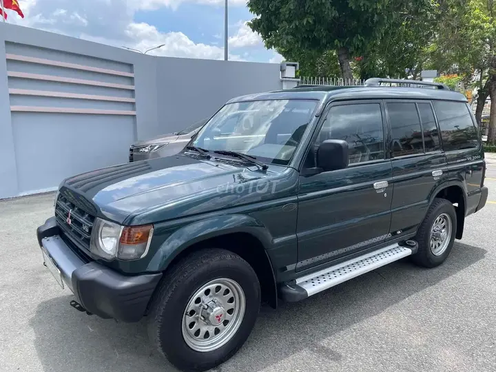 Mitsubishi Pajero 2003 photo 3