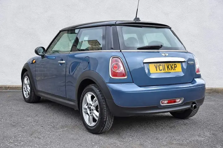 Mini Cooper 2011 photo 5