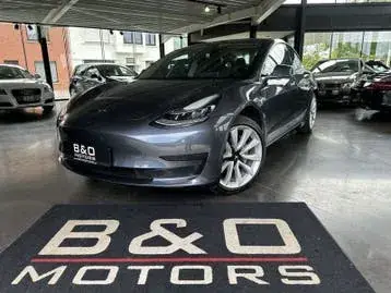 Tesla Model 3 2020 photo 4