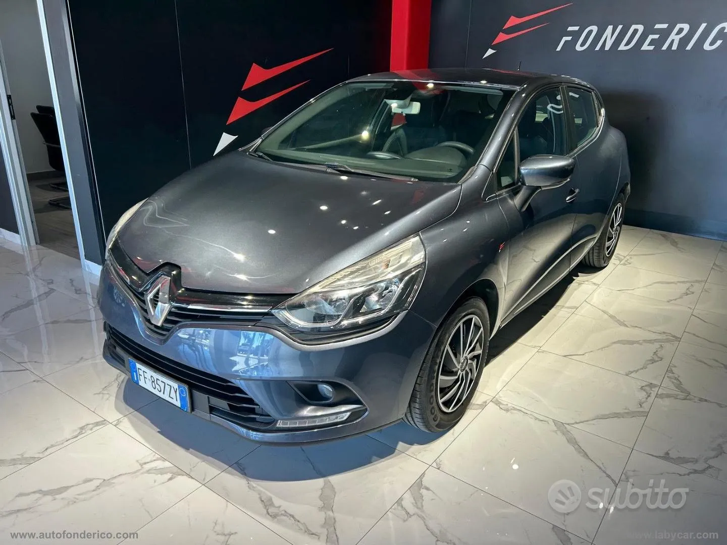 Renault Clio 2017 photo 2