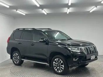 Toyota Land Cruiser Prado 2022 photo 2