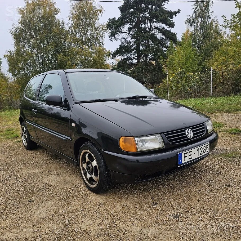 Volkswagen Polo 1997 photo 3