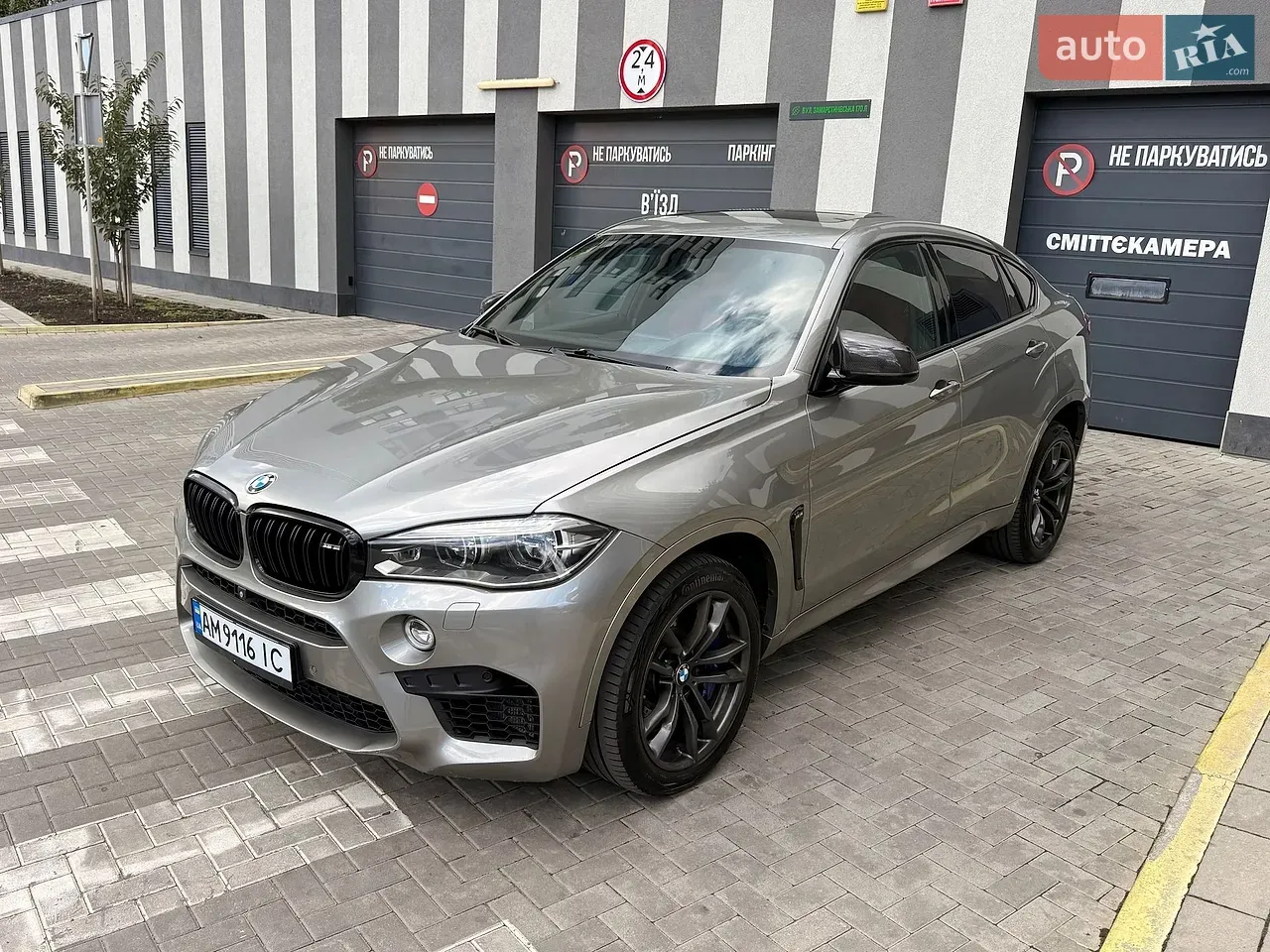 BMW X6 M