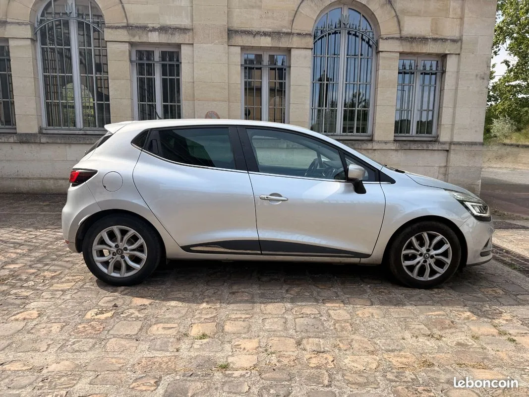 Renault Clio 2018 photo 4
