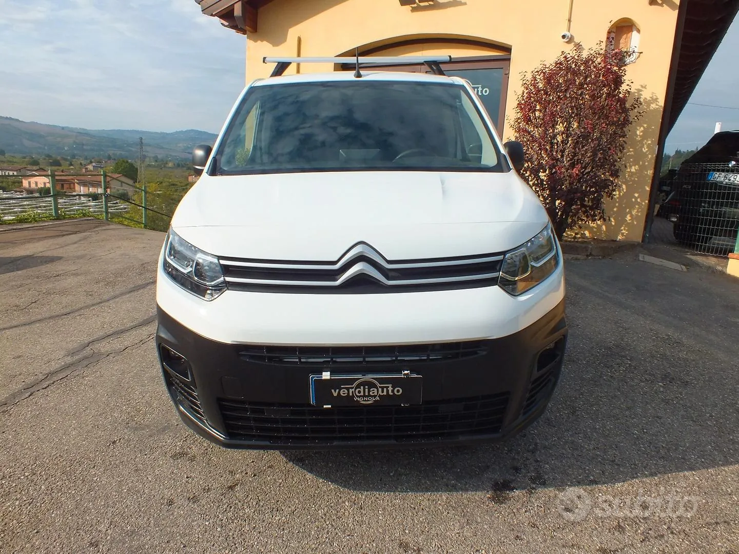 Citroen Berlingo 2022 photo 2