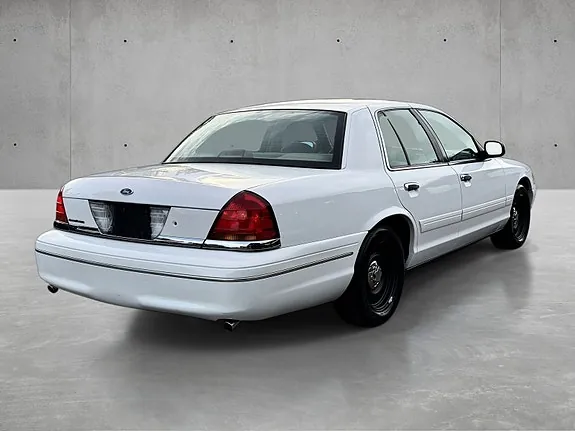 Ford Crown Victoria 1999 photo 5