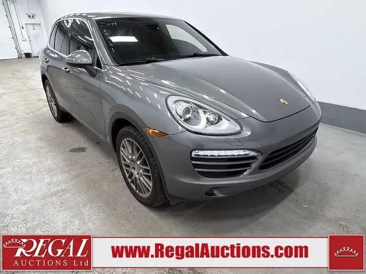 Porsche Cayenne 2014 photo 2