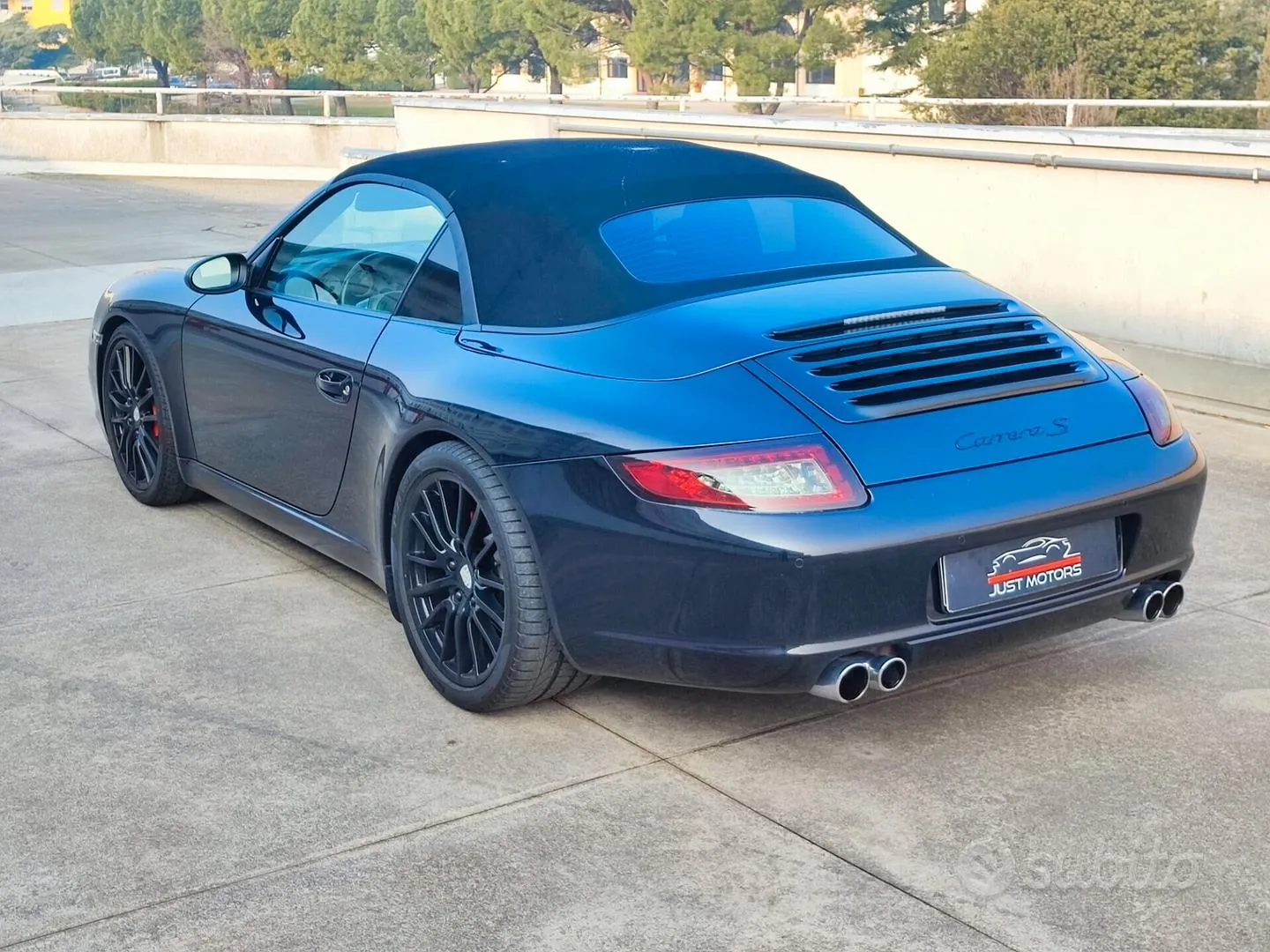 Porsche 911 2005 photo 3