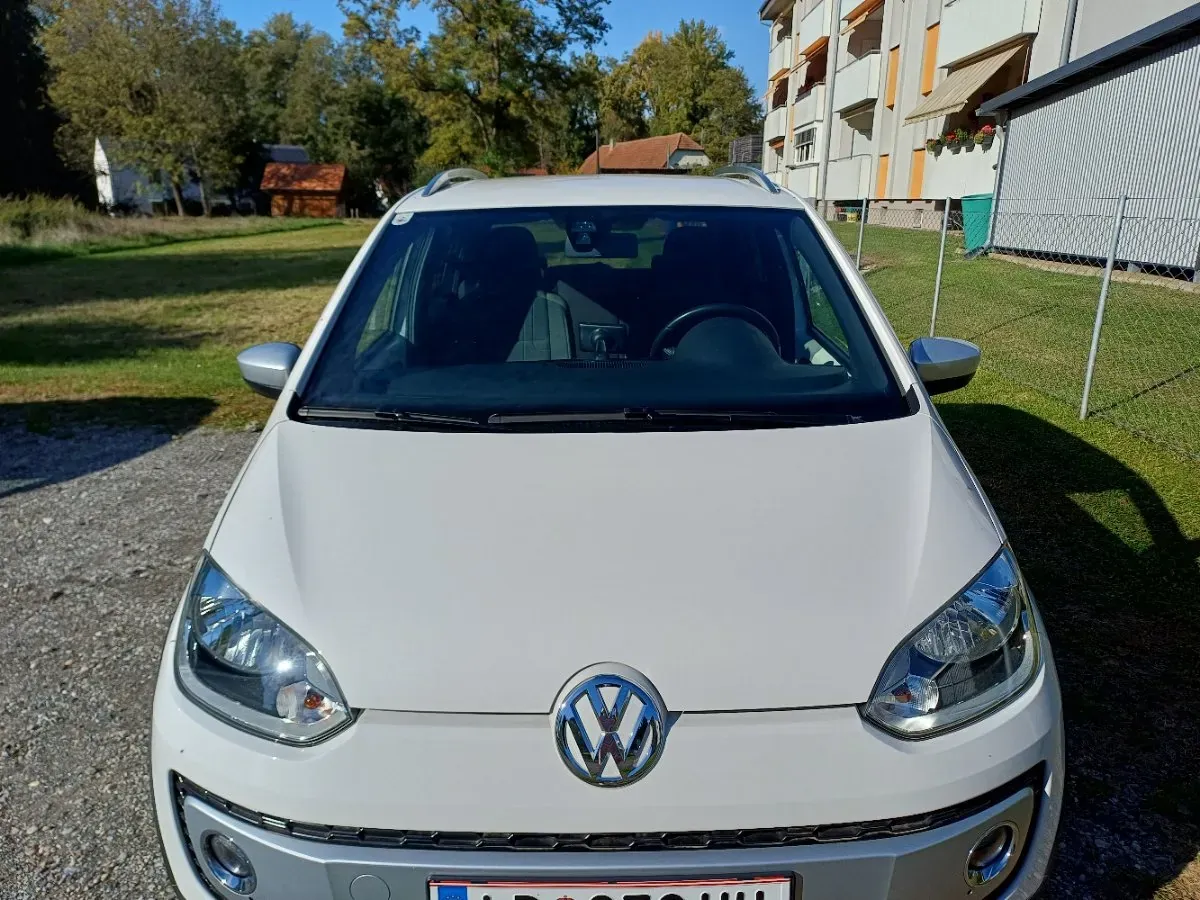 Volkswagen Up