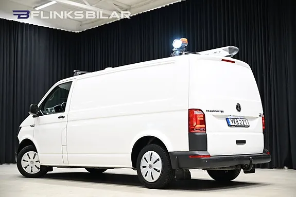 Volkswagen Transporter 2017 photo 5