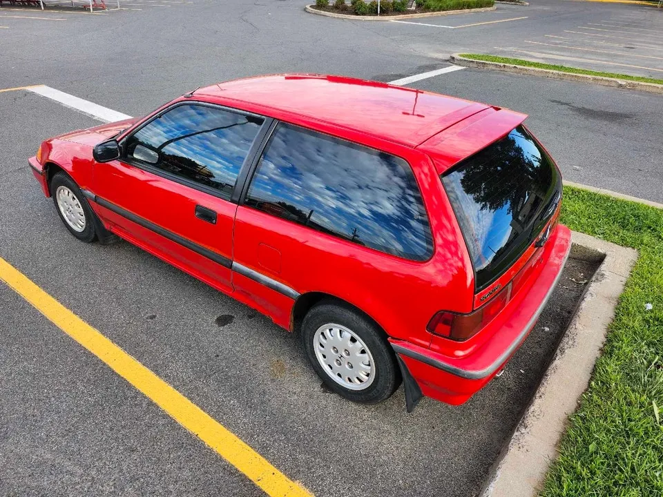 Honda Civic 1900 photo 2