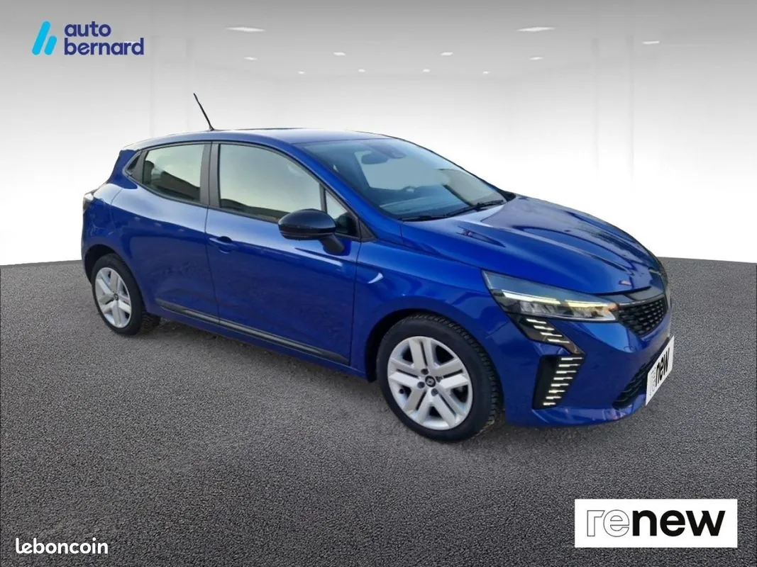 Renault Clio 2024 photo 3