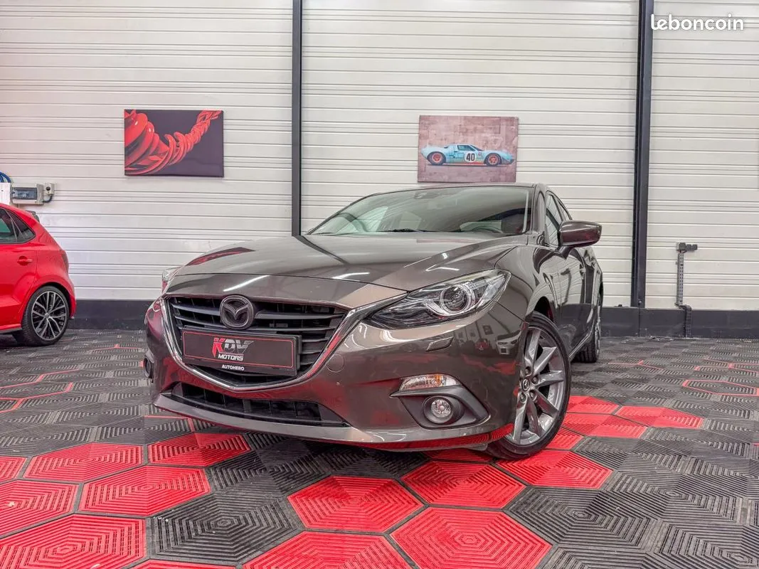 Mazda Mazda3 2016 photo 2