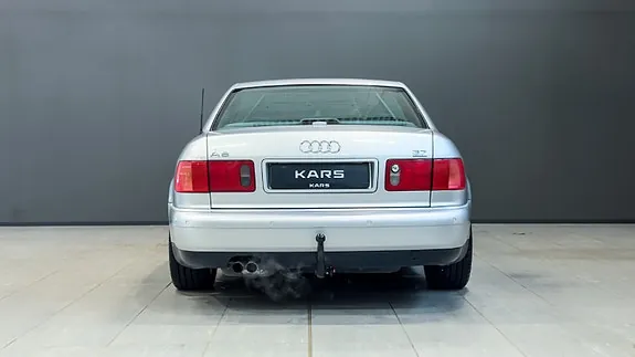 Audi A8 2000 photo 4