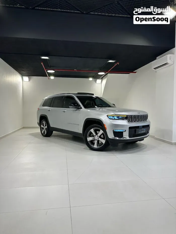 Jeep Grand Cherokee 2021 photo 2