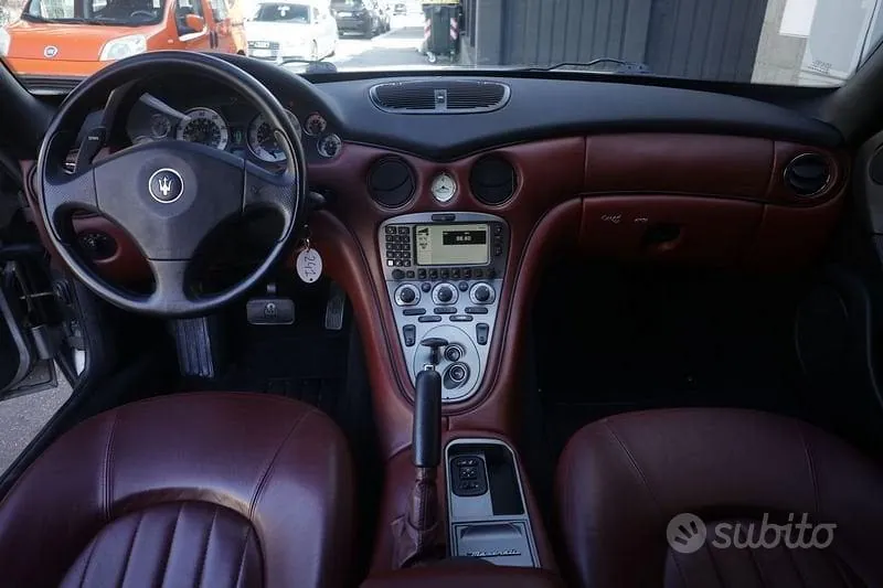Maserati Coupé 2004 photo 2