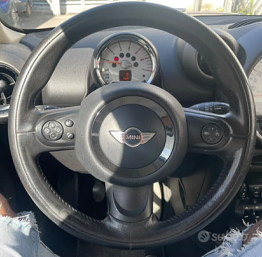 Mini Mini Countryman 2012 photo 4
