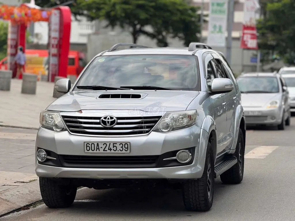 Toyota Fortuner 2015 photo 3