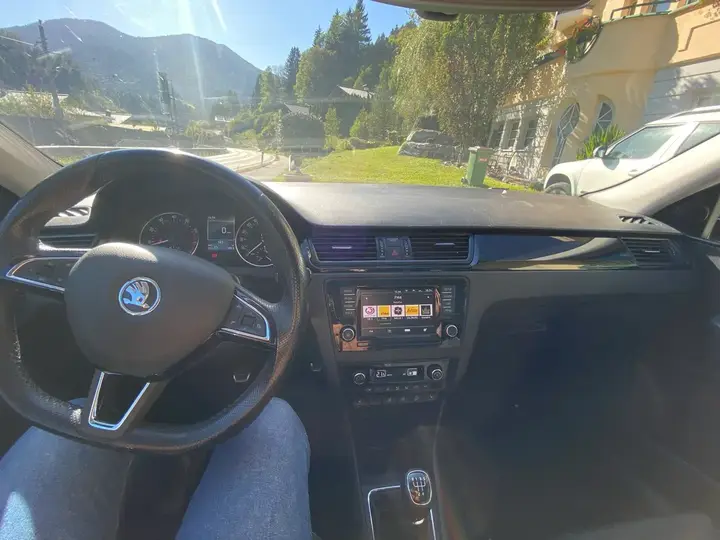 Skoda Rapid 2016 photo 2