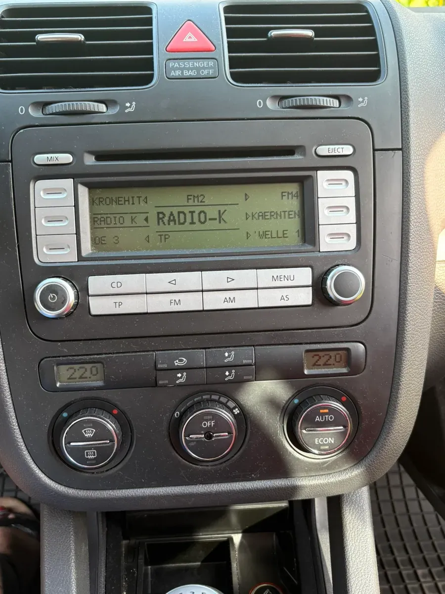 Volkswagen Golf 2004 photo 3