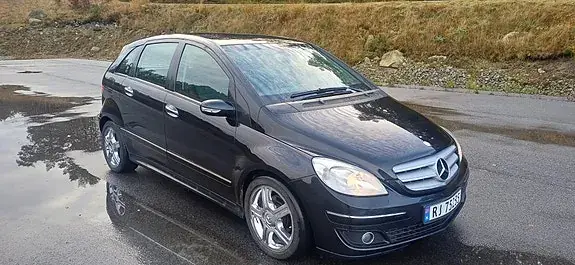Mercedes-Benz B 180 D