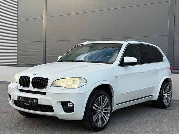 BMW X5 2011 photo 2