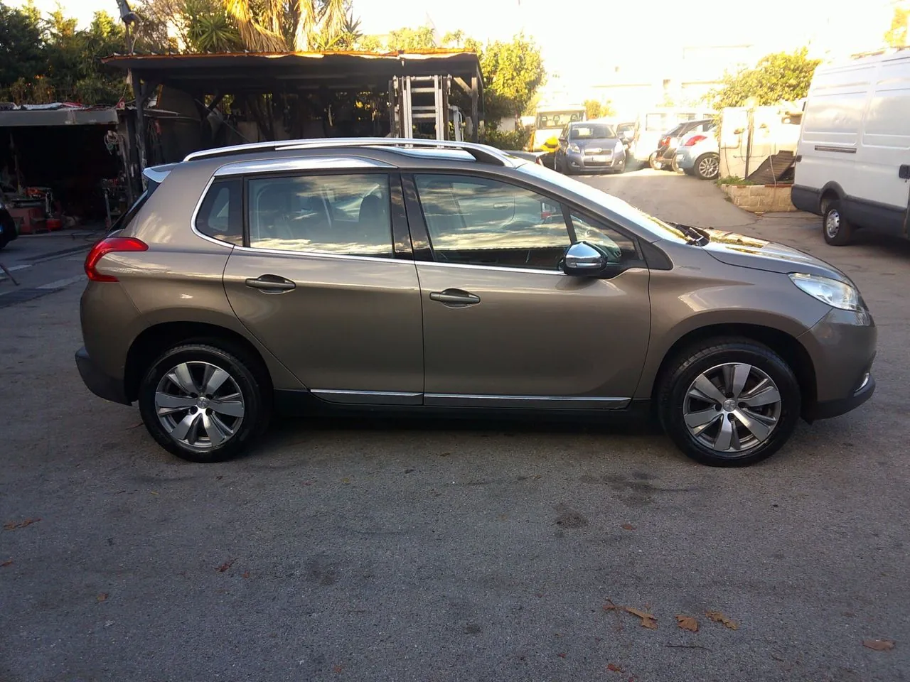 Peugeot 2008 2016 photo 4