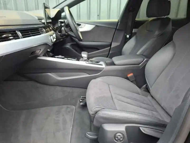 Audi A5 2024 photo 5