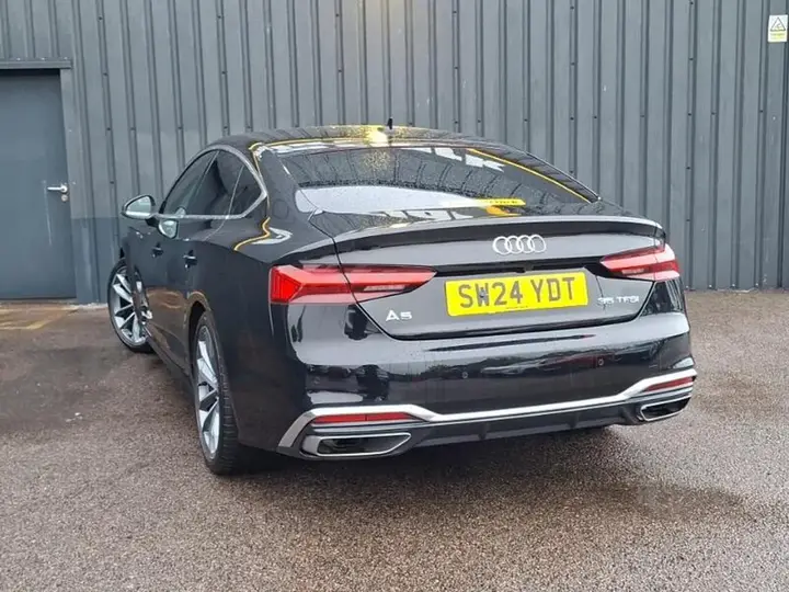 Audi A5 2024 photo 2
