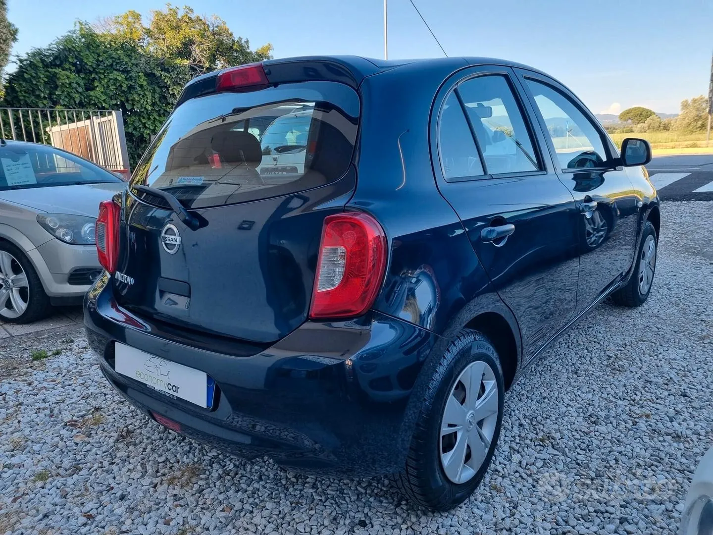 Nissan Micra 2017 photo 5