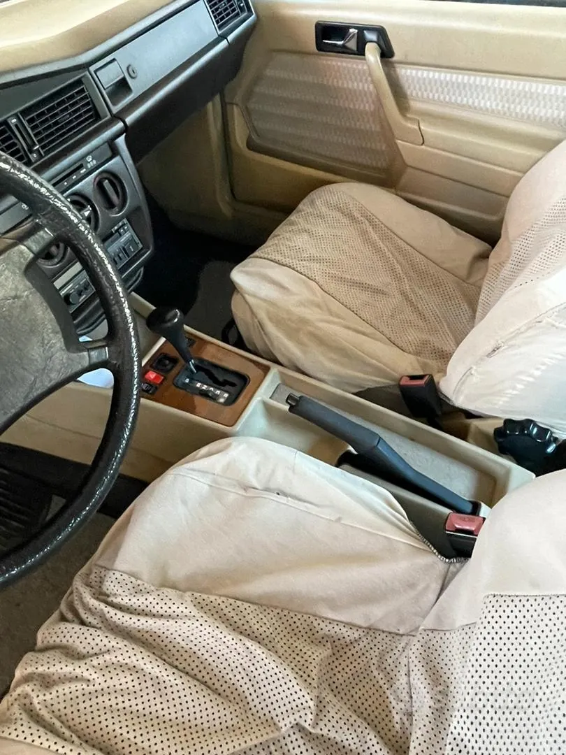 Mercedes-Benz 190