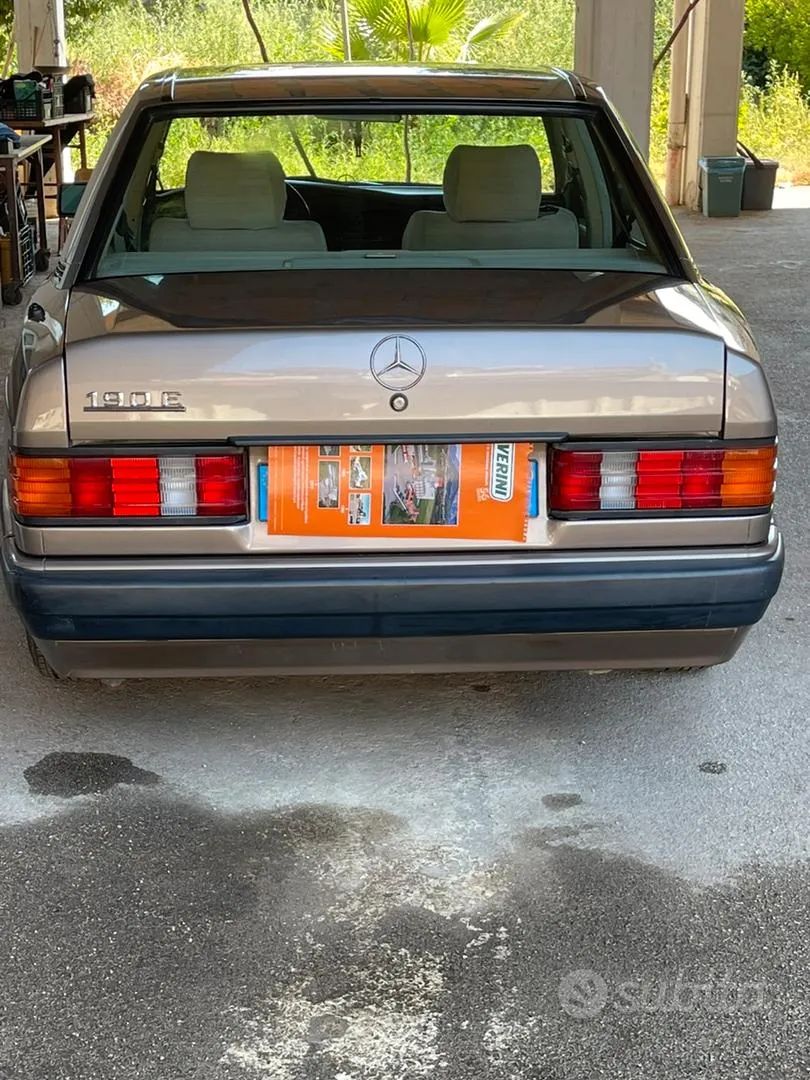 Mercedes-Benz 190 1989 photo 5