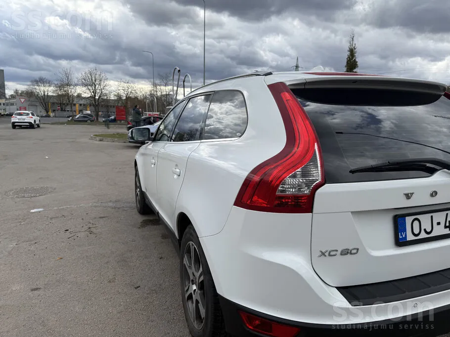 Volvo Xc60 2012 photo 4