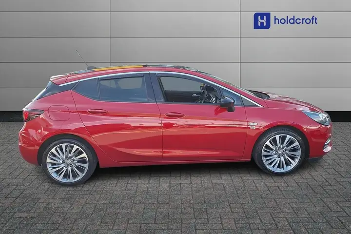 Vauxhall Astra 2021 photo 4