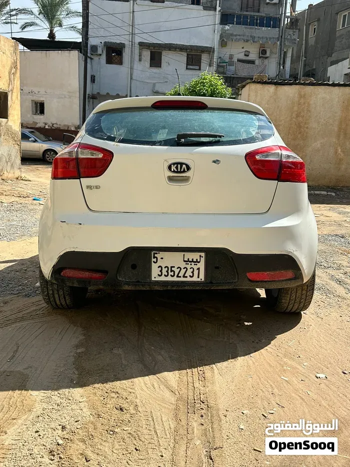 Kia Rio 2013 photo 5