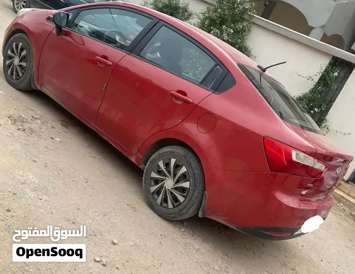 Kia Rio 2013 photo 4
