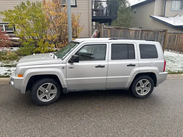 Jeep Patriot 2008 photo 2