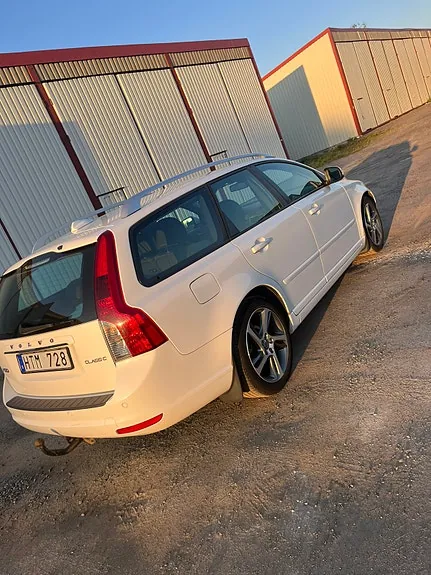 Volvo V50 2012 photo 4