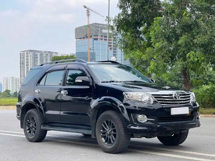 Toyota Fortuner 2016 photo 2