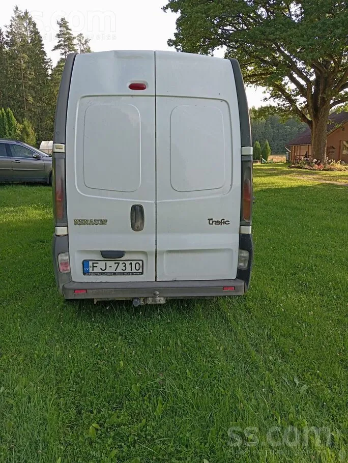 Renault Trafic 2005 photo 3